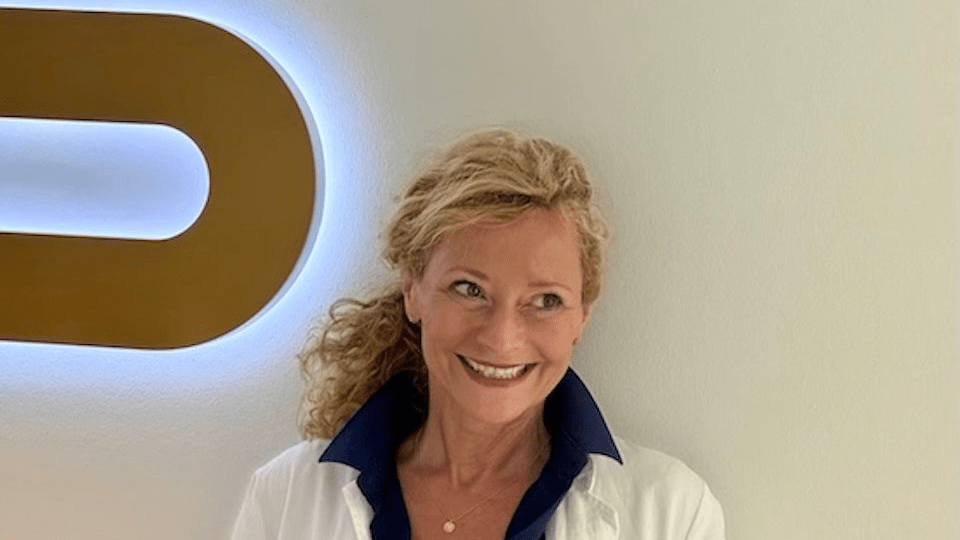Enthüllt: Die Neuveröffentlichung im deutschen Dentalmagazin von Dr Anaj Geisler